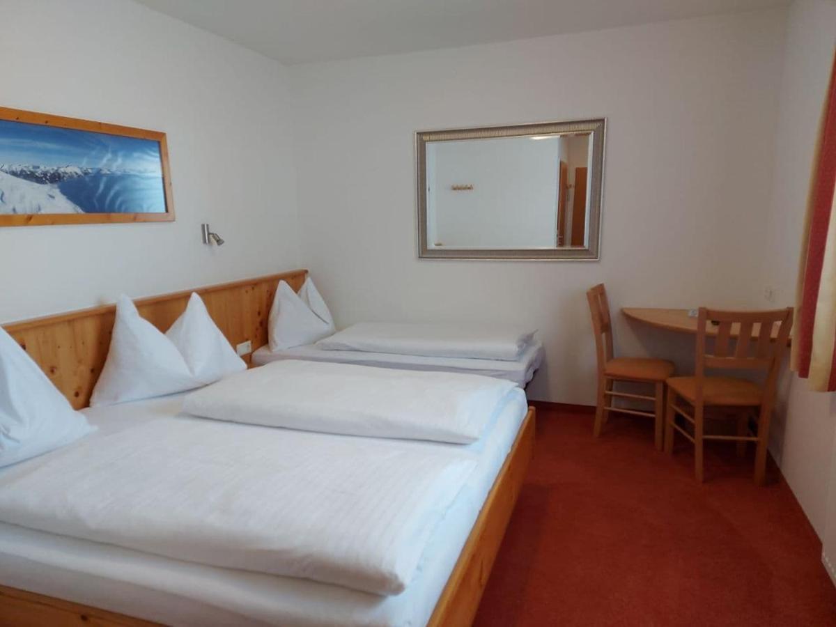 Hotel Starjet Flachau Exterior photo